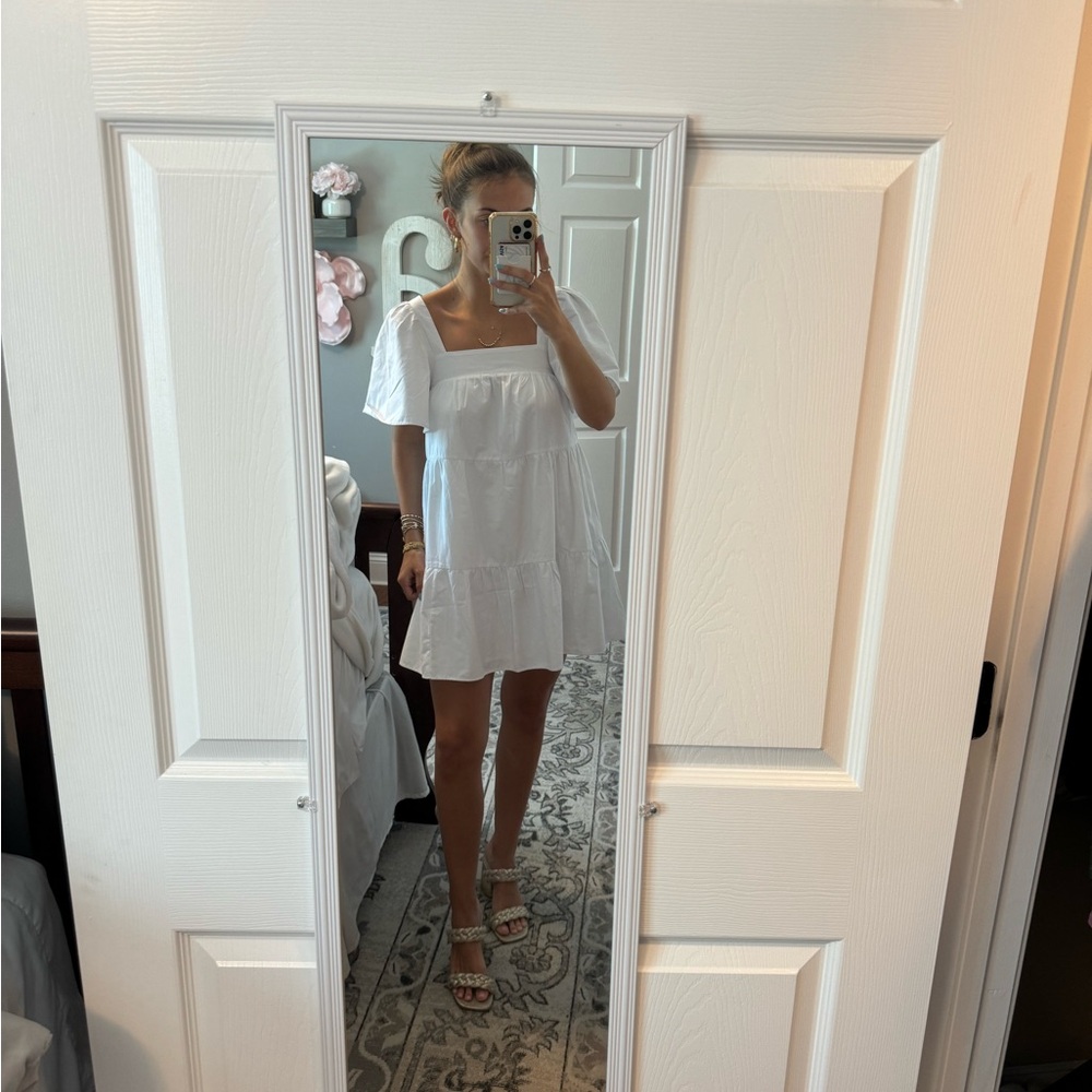 Abercrombie & Fitch White Sleeveless Sundress